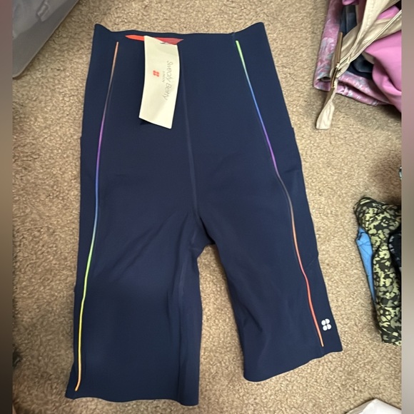 Sweaty Betty Power High Waist 9 in Biker Shorts - Picture 2 of 2